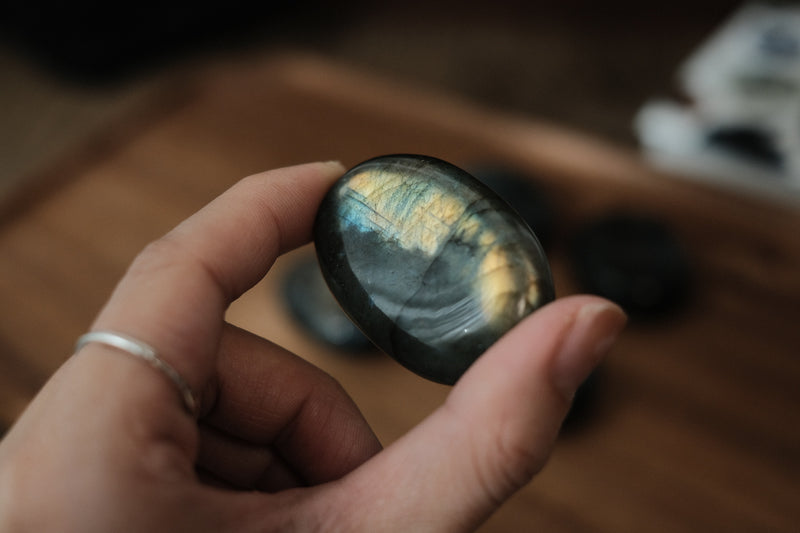 Labradorite Pebble